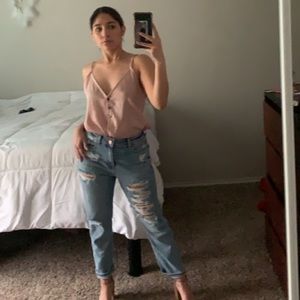 Meet your Posher, Laura